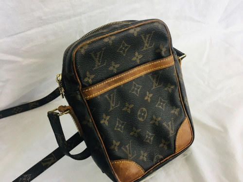 ブランド・ラグジュアリーのルイヴィトン(LOUIS VUITTON)