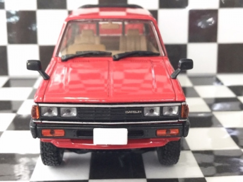 1/43のミニチャンプス オートアート エブロ