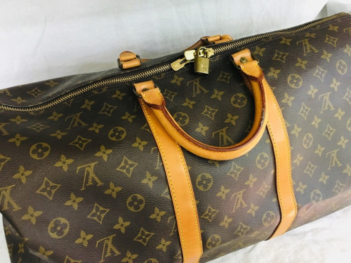 ブランド・ラグジュアリーのルイヴィトン（LOUIS VUITTON）