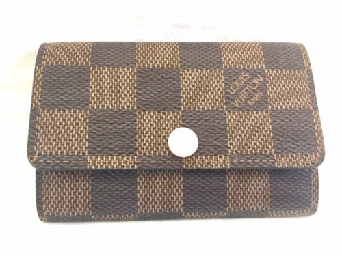 ブランド・ラグジュアリーのルイヴィトン（LOUIS VUITTON）