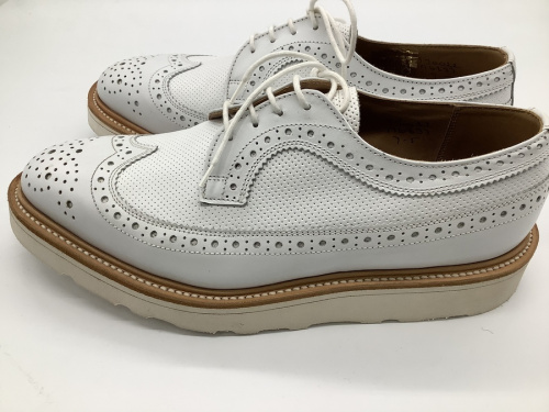 シューズの越谷