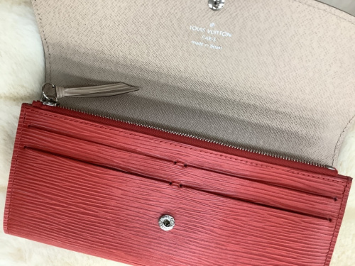 ルイヴィトンの財布