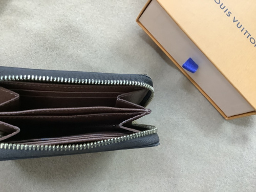ルイヴィトンの財布