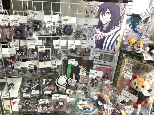 アニメグッズのフィギュア