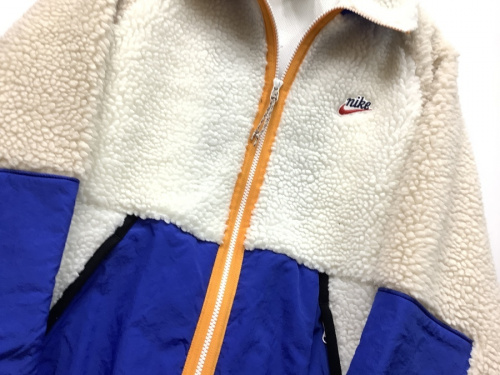 adidasのNIKE