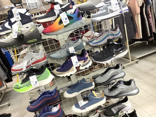 メンズファッションのシューズ