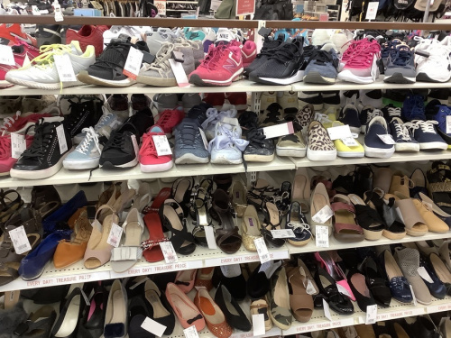 スニーカーのNIKE ナイキ