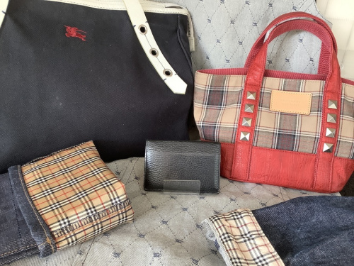 ブランド・ラグジュアリーのBURBERRY