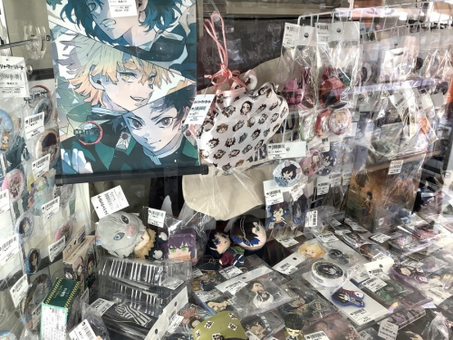 アニメグッズのフィギュア