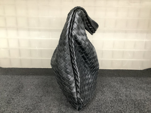 バッグのBOTTEGA VENETA