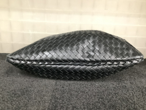 BOTTEGA VENETAのボッテガヴェネッタ