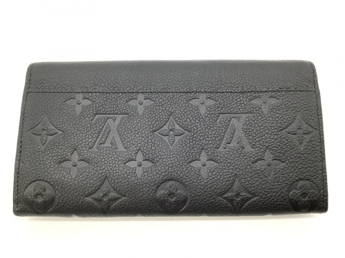 財布のLOUIS VUITTON
