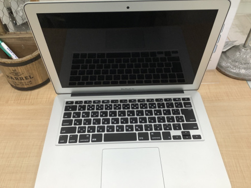 ノートパソコンの中古　パソコン