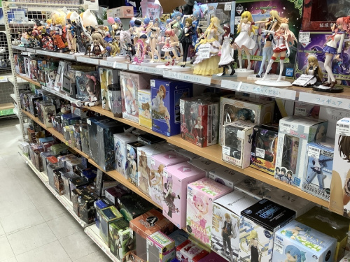 アニメグッズ のフィギュア