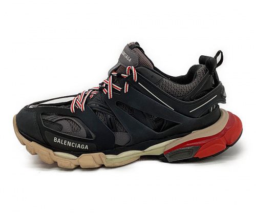 スニーカーのシューズ