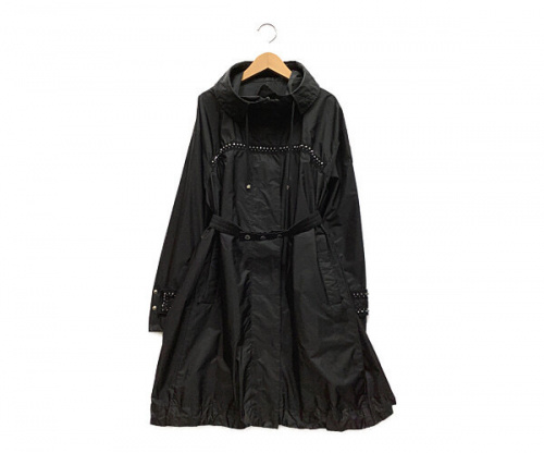 LOUIS VUITTONのMONCLER