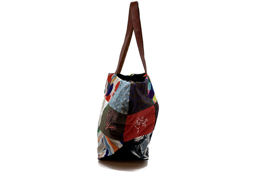 スマホで購入】mina perhonen（ミナペルホネン)の piece bag（ピース 