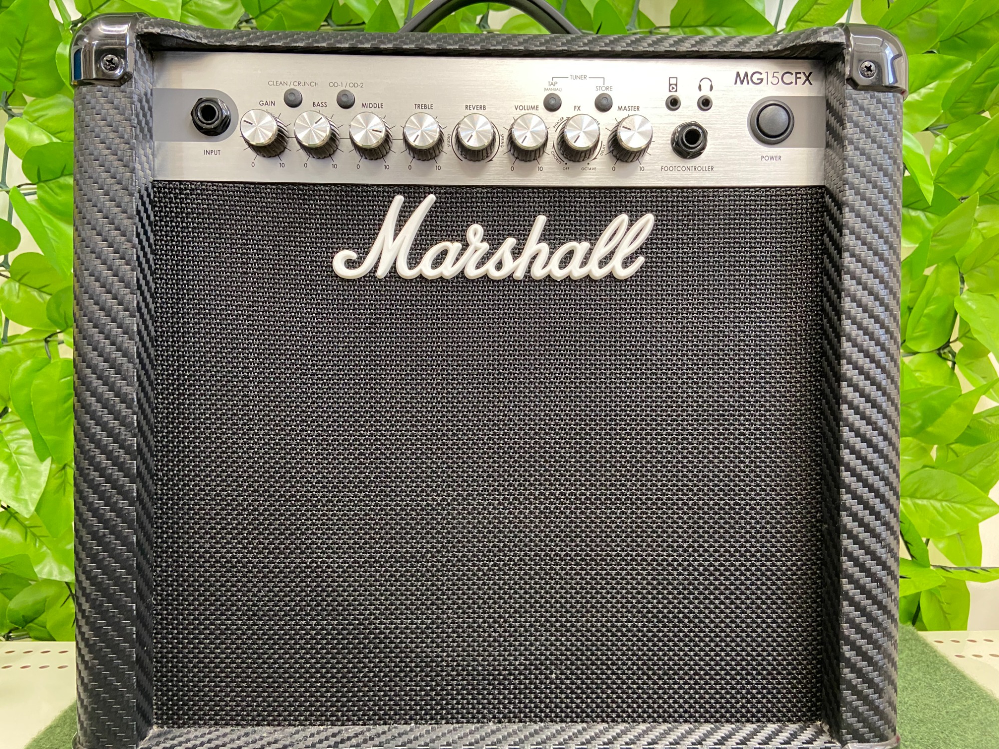 Marshall マーシャル　MG15CFX ギターアンプ