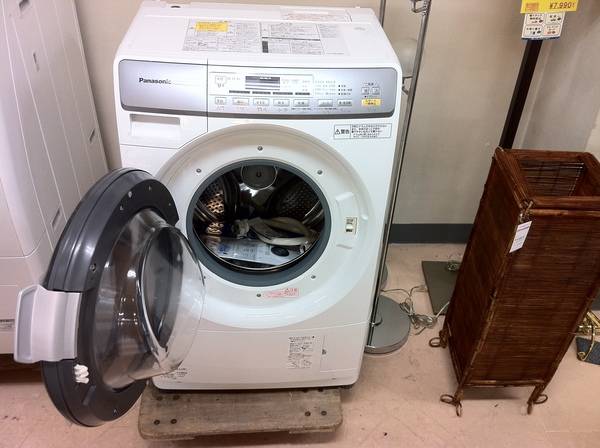 Panasonic（パナソニック）の最新型ドラム式洗濯機（NA-VD100L）を買取