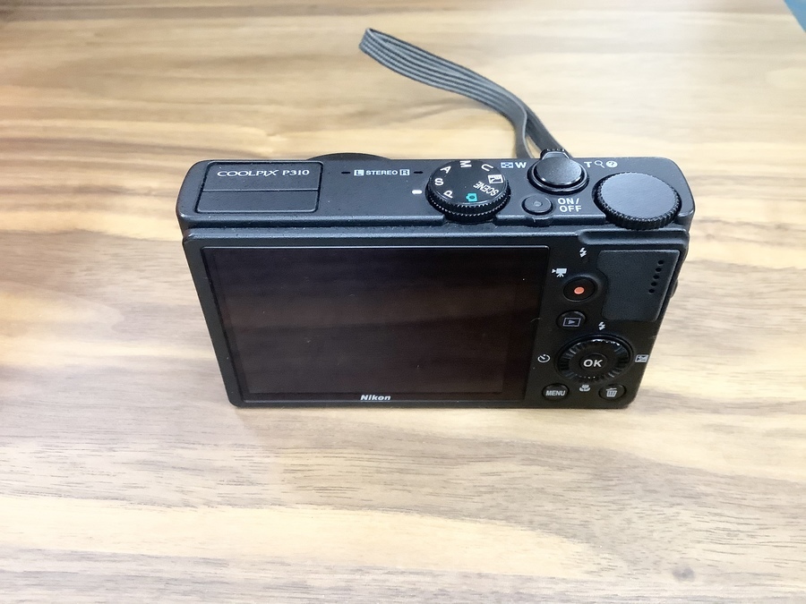 NIKON(ニコン) コンパクトデジタルカメラ COOLPIX P310が入荷しました
