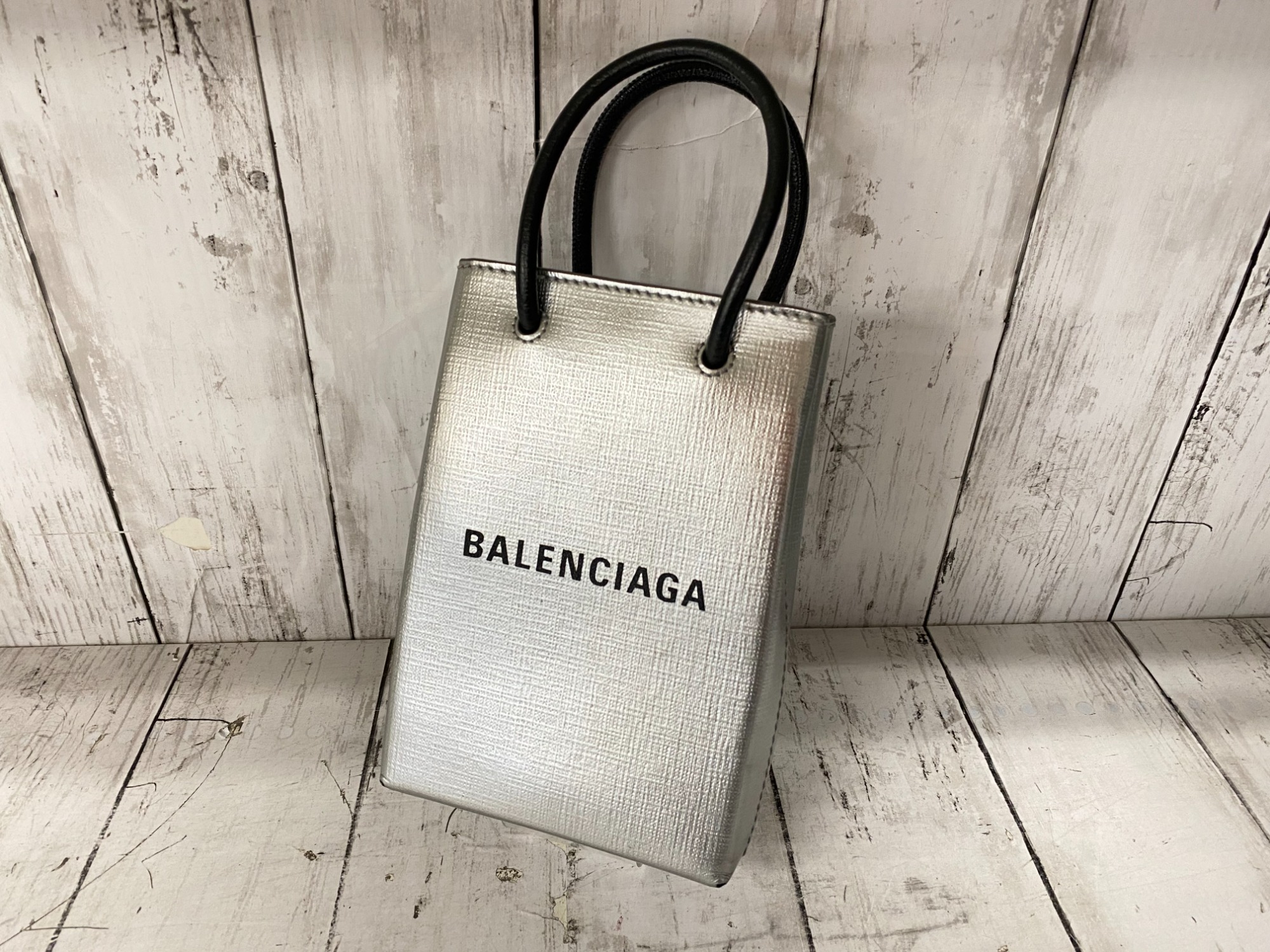 BALENCIAGA(バレンシアガ)ショッピング フォンホルダーバッグのご紹介
