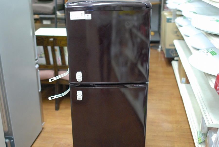 2ドア冷蔵庫 AQUA(アクア) 137L AQR-141B 2013年製 入荷致しました 