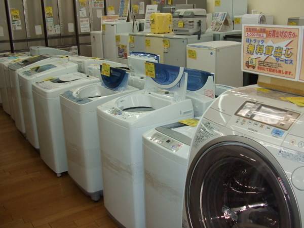 激安！！洗濯機大量展示中です!!おすすめ洗濯機SANYO（三洋）のAWD 