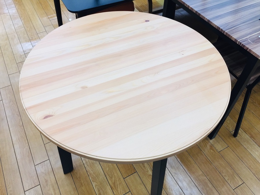 Ikea 丸型テーブル 新入荷展示中です 鶴ヶ島店 19年08月29日
