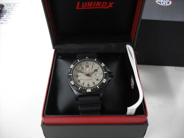 Luminox ルミノックス 8400シリーズ - 腕時計(アナログ)