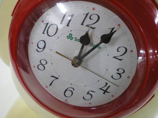 ｓａｎｗａ ｂａｎｋ刻印の巨大スヌーピー目覚まし時計が買取入荷 Bなんと全長６０ｃｍのビッグサイズ 14年04月30日