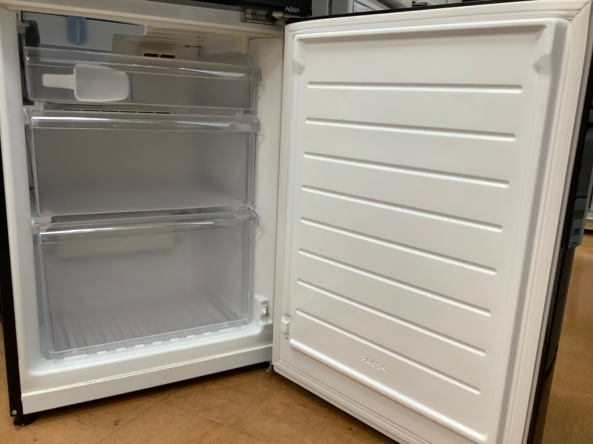 102Lの冷凍庫！！】AQUA（アクア）より2ドア冷蔵庫が入荷致しました 