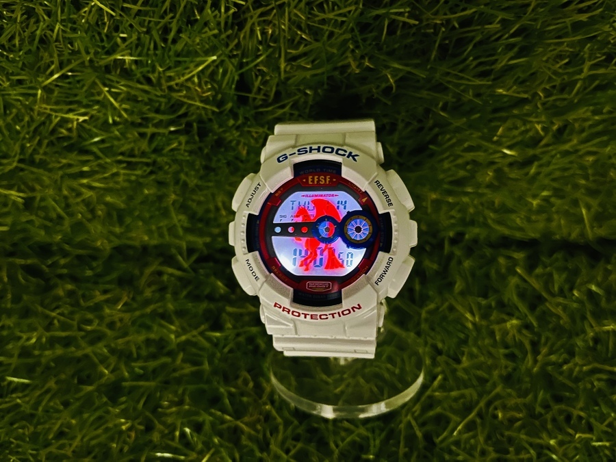 G-SHOCK GD-100 ガンダム コラボ 腕時計 【メール便なら送料無料】