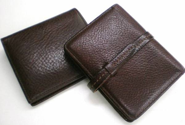 genten（ゲンテン）のトスカレザー２つ折り財布が入荷致しました！！｜2013年12月14日