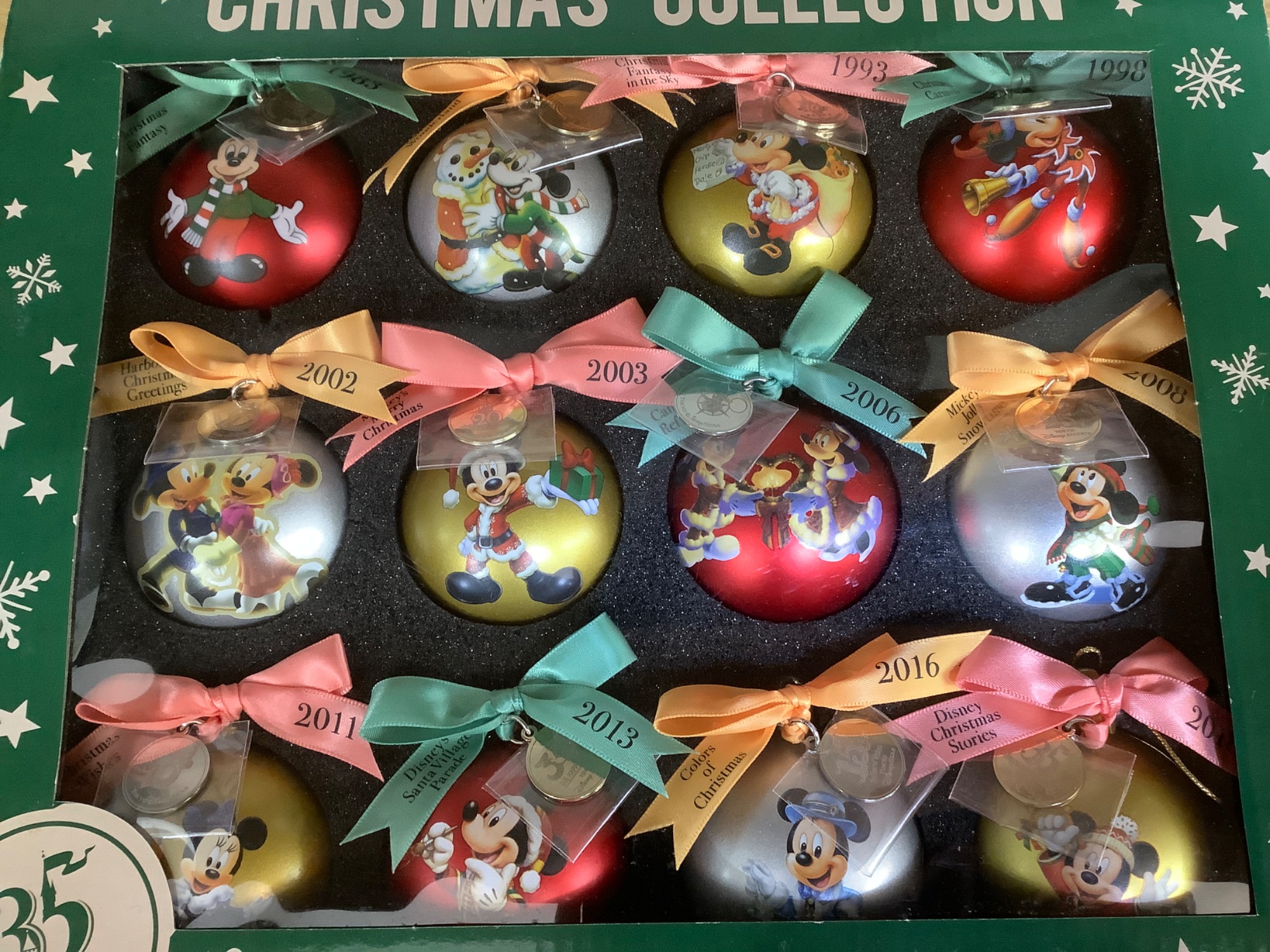 Disney/ディズニー】クリスマスツリーの飾りに35周年記念クリスマス 