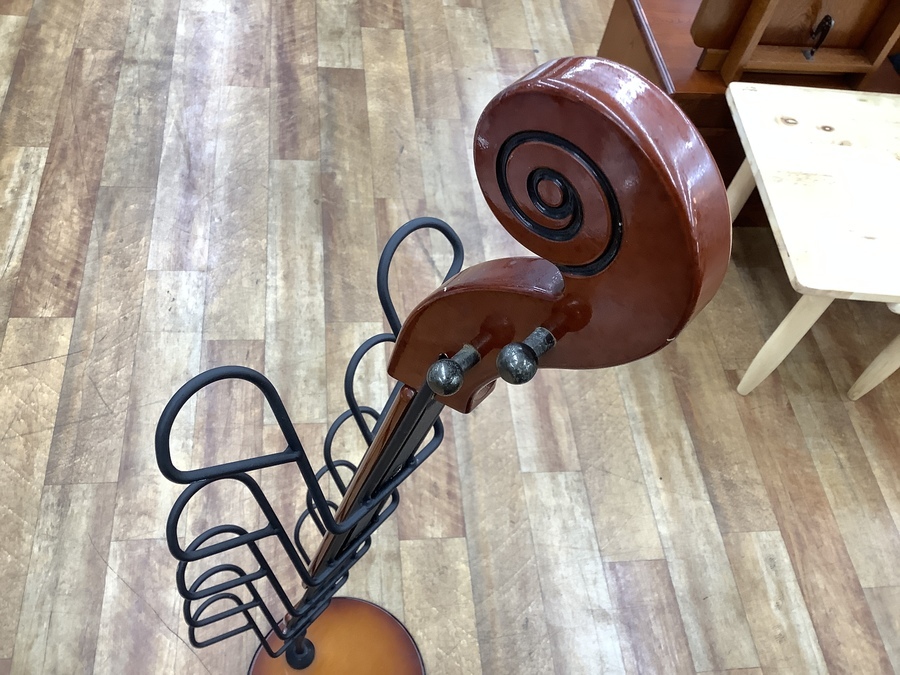 バイオリン型スリッパラック ヤマハ製