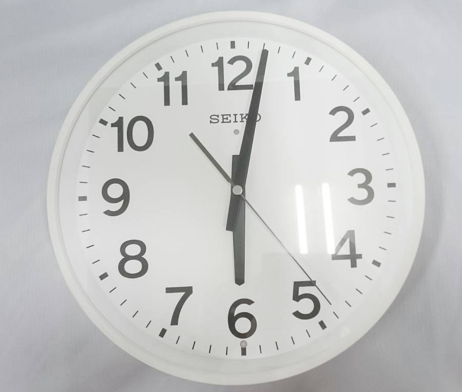SEIKO シンプル電波掛時計を買取入荷です【中央林間店】｜2018年11月26日