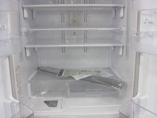 MITSUBISHI 6ﾄﾞｱ冷蔵庫 2010年製 501L買取入荷！ 関西初出店トレジャー