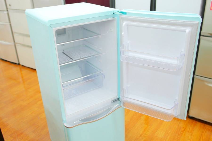 昭和レトロを感じるダエウーの最新モデルの冷蔵庫が入荷 幕張店 18年07月05日