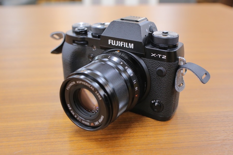 レトロでカッコいい本気のカメラ。”FUJIFILM X-T2”買取入荷致しました 