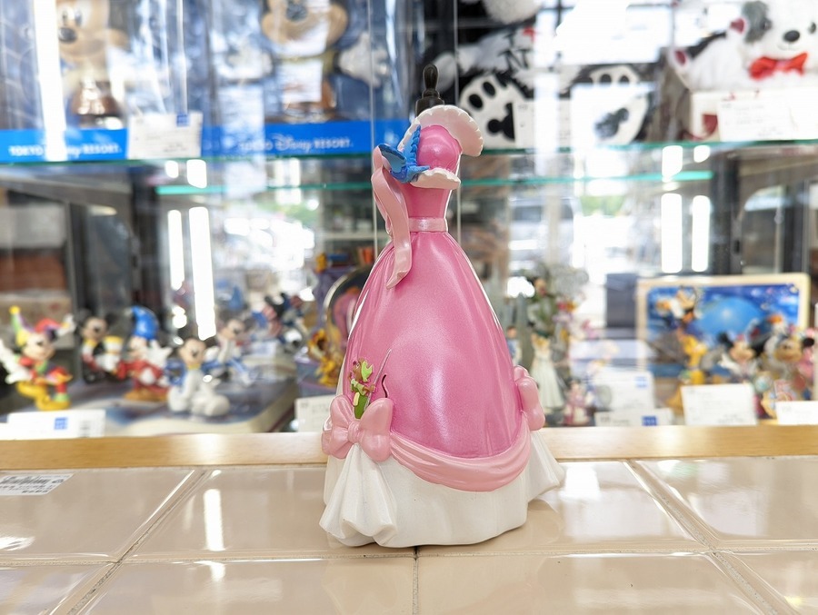 Disney ディズニー ピンクドレス シンデレラ 70周年フィギュア 買取入荷 22年07月17日