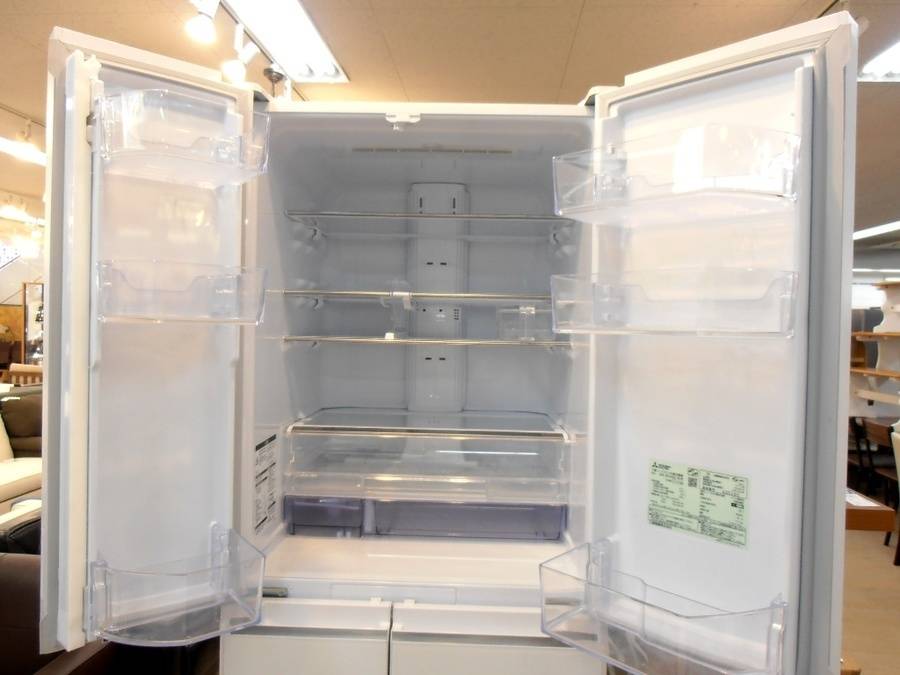 MITSUBISHI(三菱)の6ドア冷蔵庫「MR-WX48Z-W」をご紹介！｜2018年04月