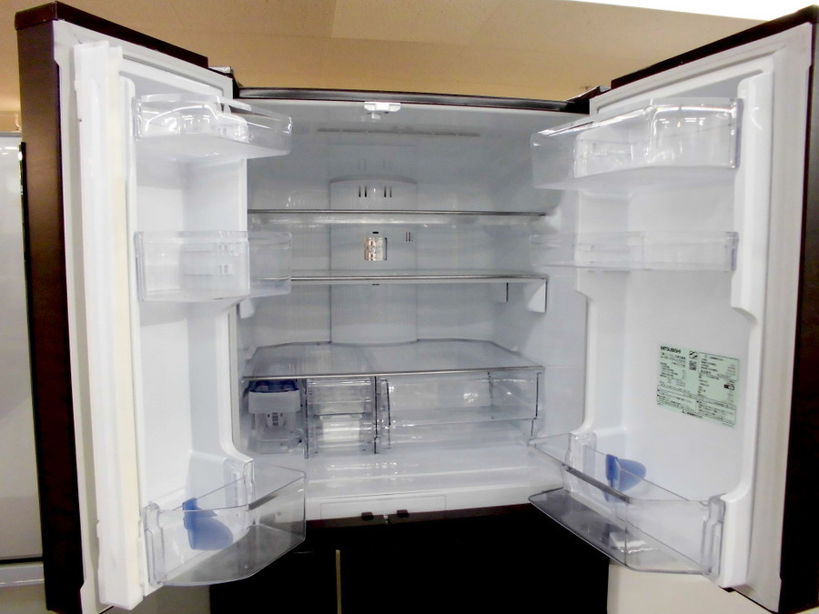 MITSUBISHI(三菱)の555L 6ドア冷蔵庫「MR-JX56LX-RW」をご紹介