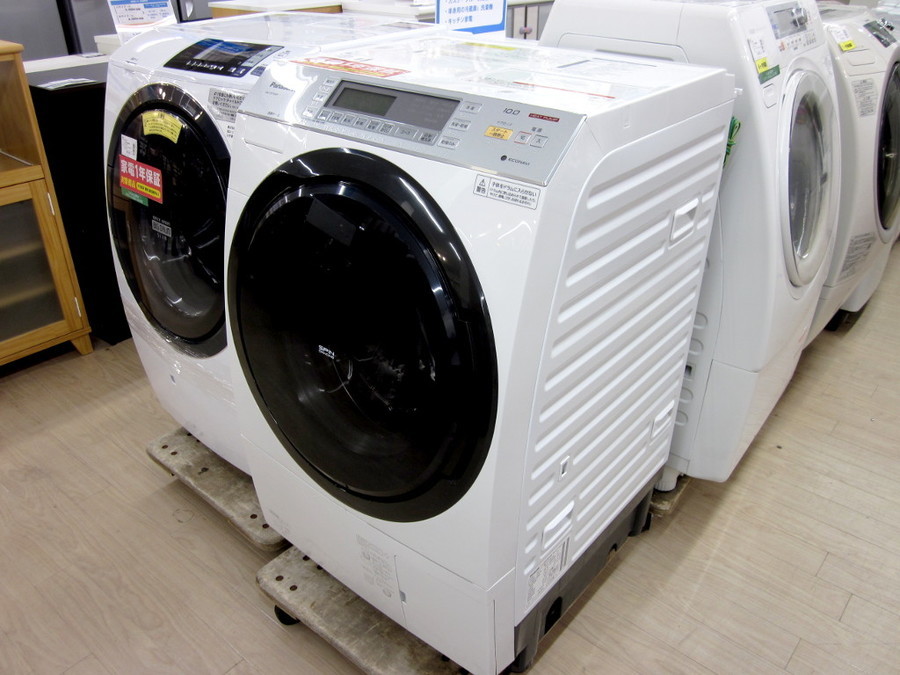 Panasonic(パナソニック)の10.0kgドラム式洗濯乾燥機「NA-VX7600R」を 