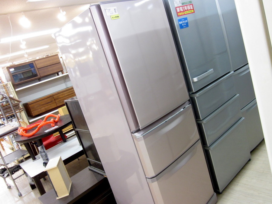 MITSUBISHI(三菱)の335L 3ドア冷蔵庫 2012年製「MR-C34T-P」 ｜2020年