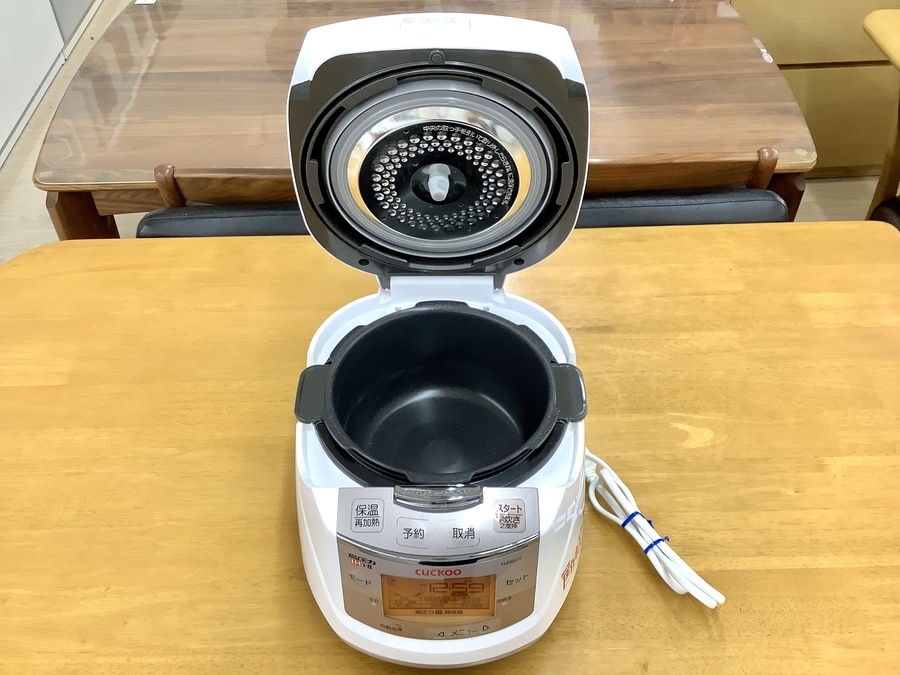 CUCKOO(クック)のIH高圧力発芽玄米炊飯器「CRP-HJ0657F」【名古屋徳重