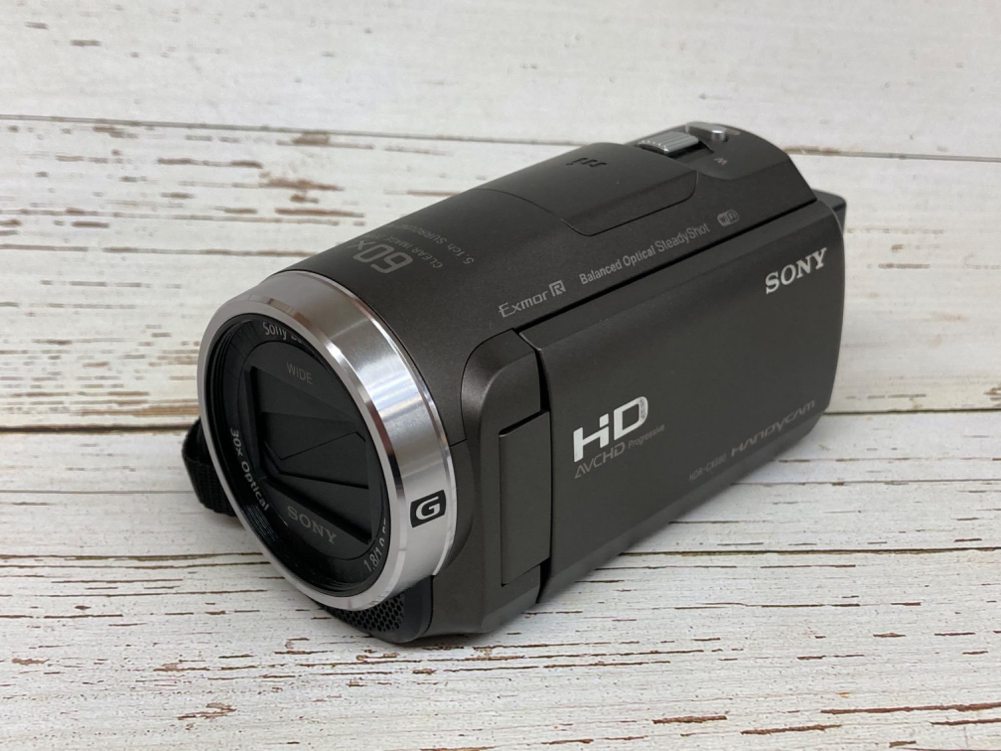 SONY / ソニー】デジタルビデオカメラ ハンディカム《HDR-CX680》 が