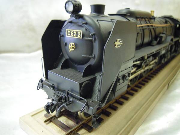 三井金属製蒸気機関車模型 型式c62 1 42スケールを中古買取入荷しました 11年05月22日