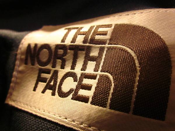 所沢別館】THE NORTH FACE(ノースフェイス)の茶タグミニドラムバッグ 