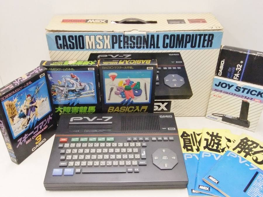 レトロなパーソナルコンピューター?!CASIO MSX PV-7買取入荷です 