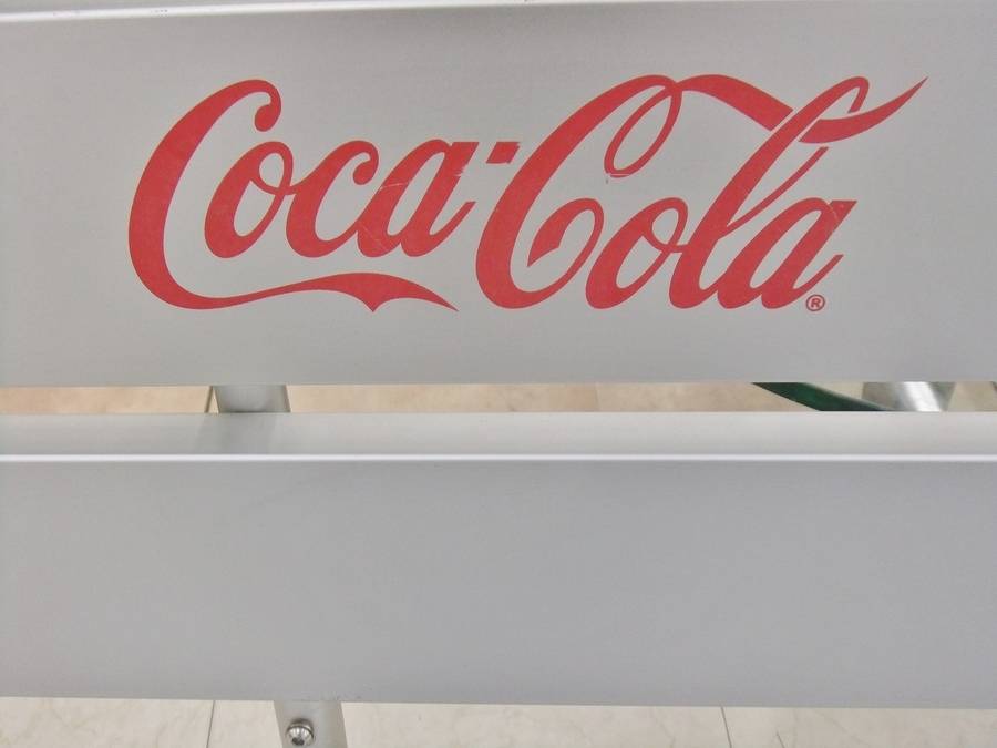 特売セール コカ・コーラ　アルミ製ベンチ キッチン収納